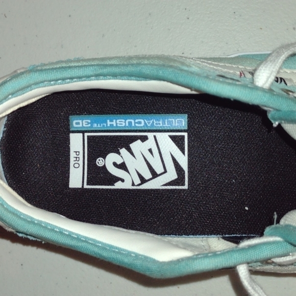 Chima pro 2 men’s Vans light blue turquoise color size 5.5 - Picture 11 of 12